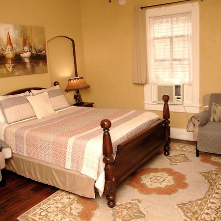 Charming Historic Downtown Apartment St. Augustine Buitenkant foto