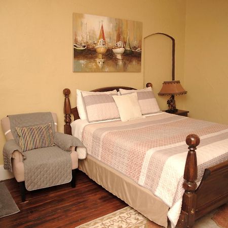 Charming Historic Downtown Apartment St. Augustine Buitenkant foto